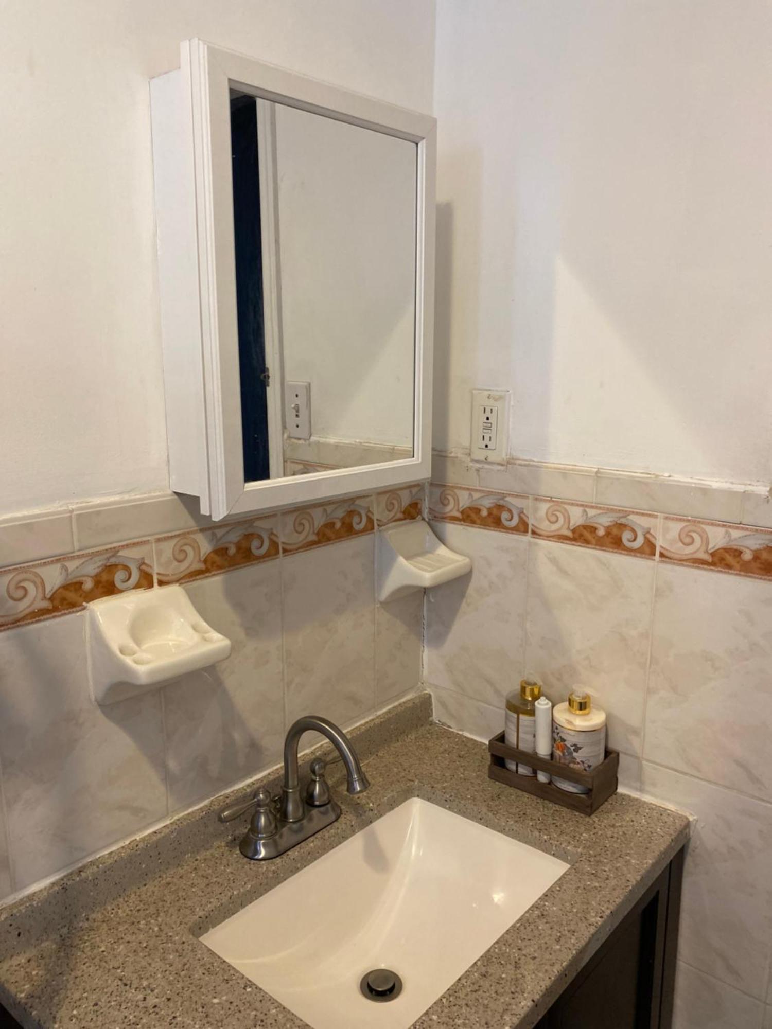 Haus Serenity New York Eksteriør billede
